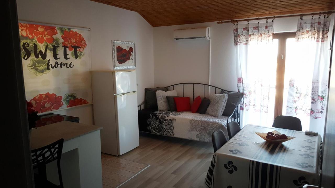 Apartment Sali 890B Exteriér fotografie